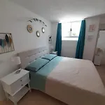 Apartament Nora *